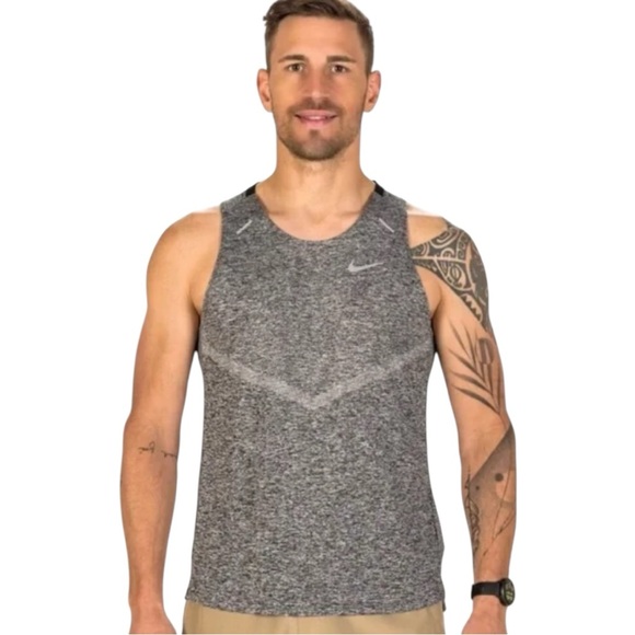Nike Dri-FIT Rise 365 Tank Top | Large | Black/Heather/Reflective Silver NWT - Picture 2 of 7